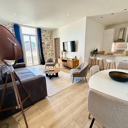 Gorgeous 2 Bedrooms Brand New 3 Avenue Paul Arene Lägenhet