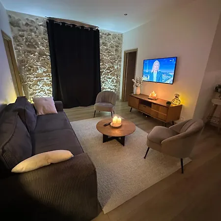 Lägenhet Gorgeous 2 Bedrooms Brand New 3 Avenue Paul Arene